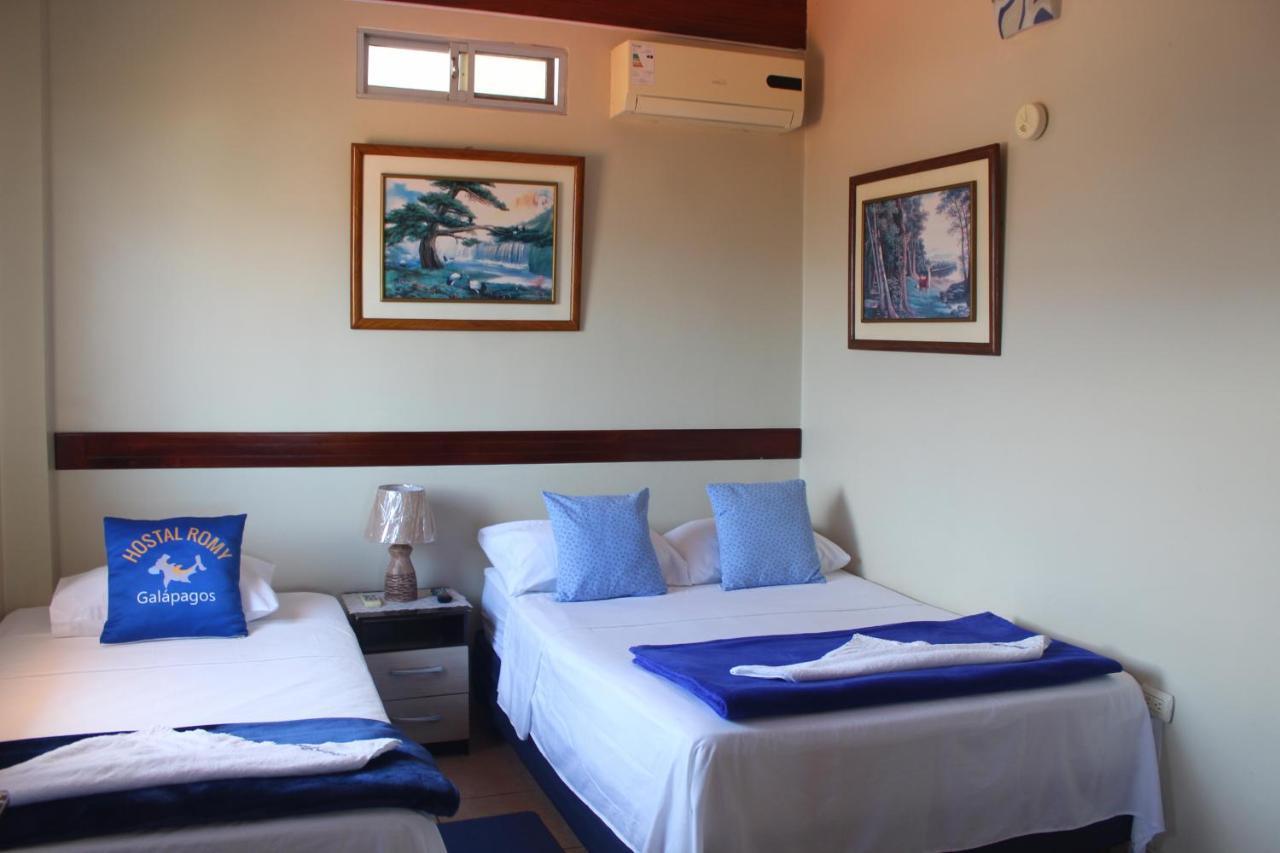 Hostal Romy Puerto Baquerizo Moreno Exterior photo